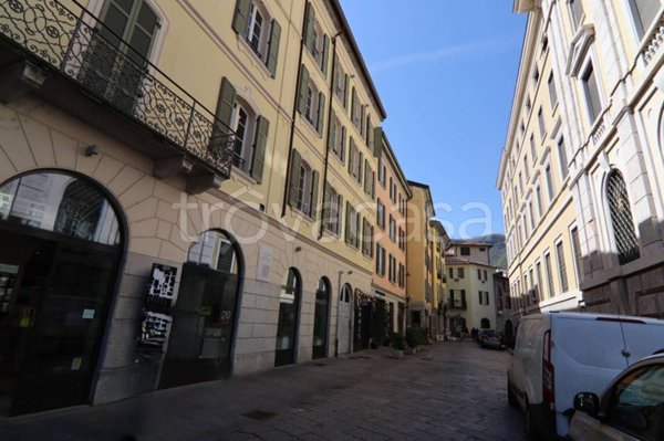 appartamento in affitto a Como in zona Como Centro