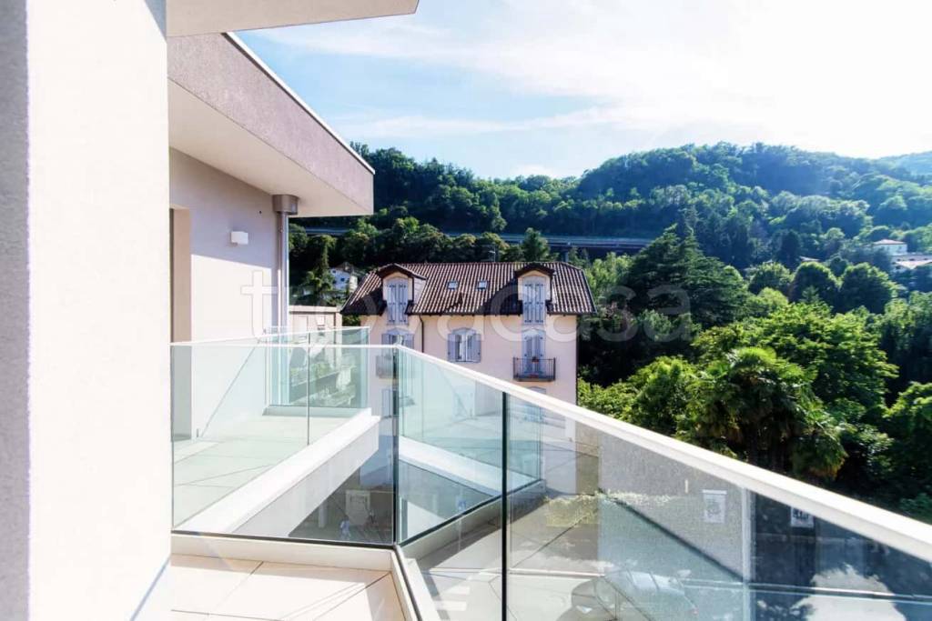 appartamento in affitto a Como in zona Como Centro