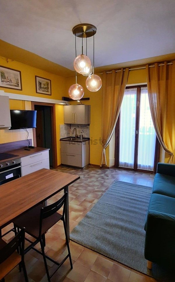 appartamento in affitto a Como in zona Borghi