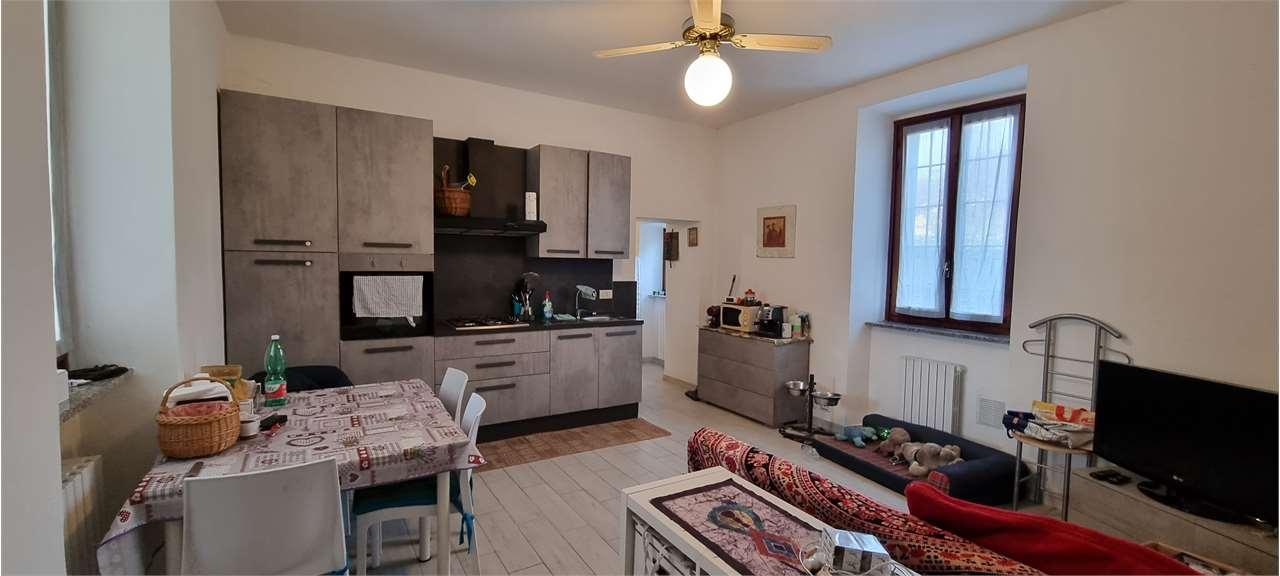 appartamento in affitto a Como in zona Trecallo