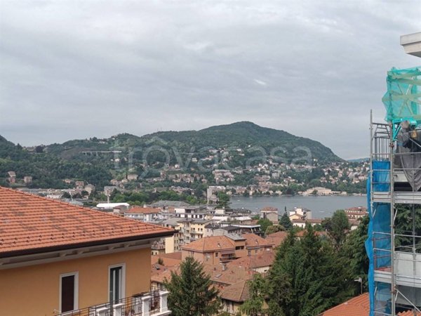 appartamento in affitto a Como in zona Valduce