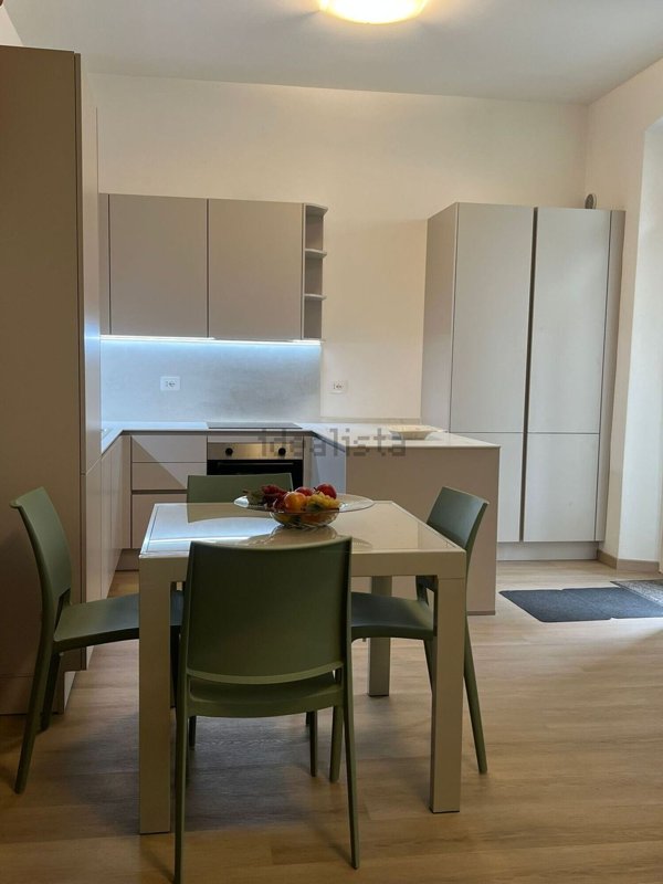 appartamento in affitto a Como in zona Borghi