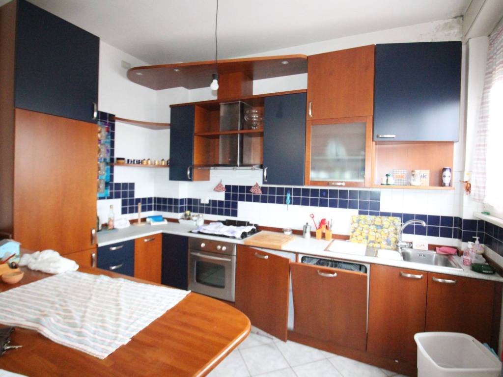 appartamento in affitto a Como in zona Monte Olimpino