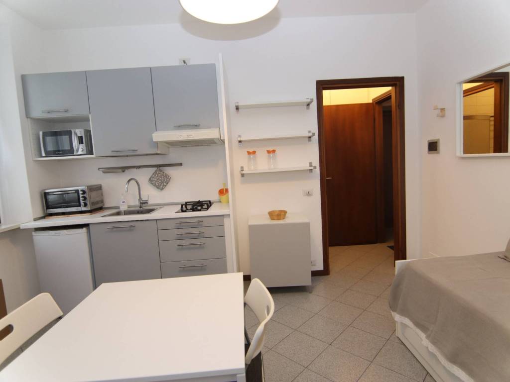 appartamento in affitto a Como in zona Prudenziana