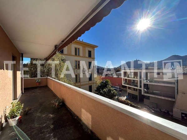 appartamento in affitto a Como in zona Borghi