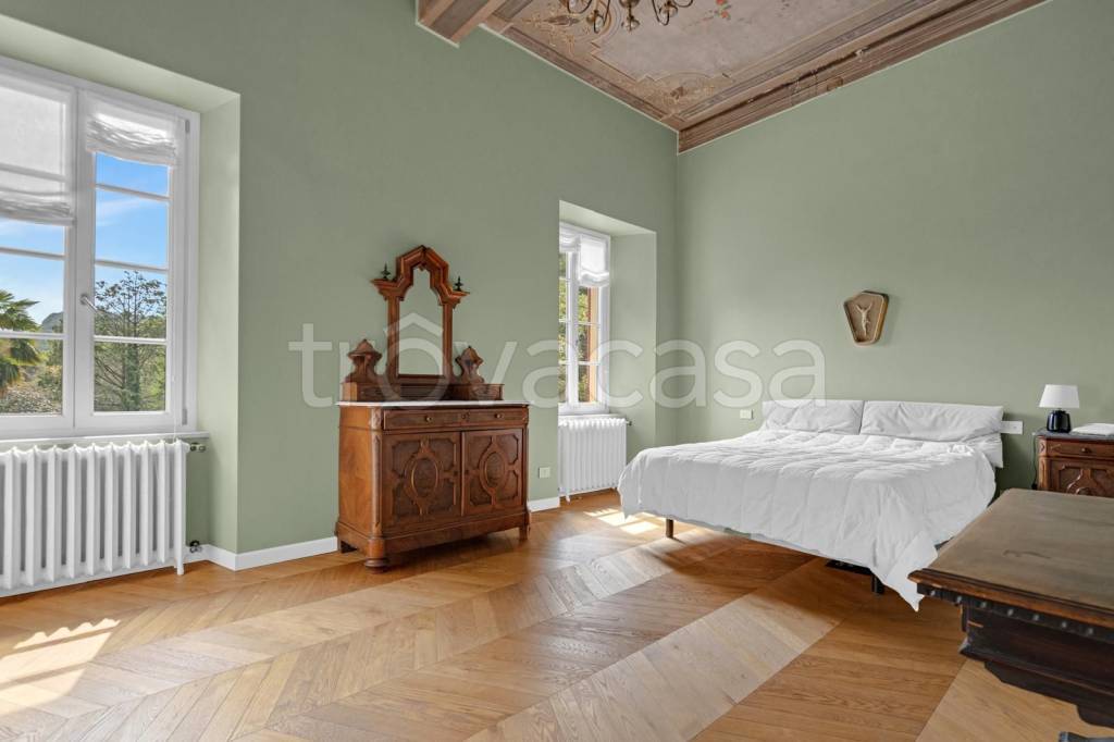 casa indipendente in affitto a Como in zona Monte Olimpino