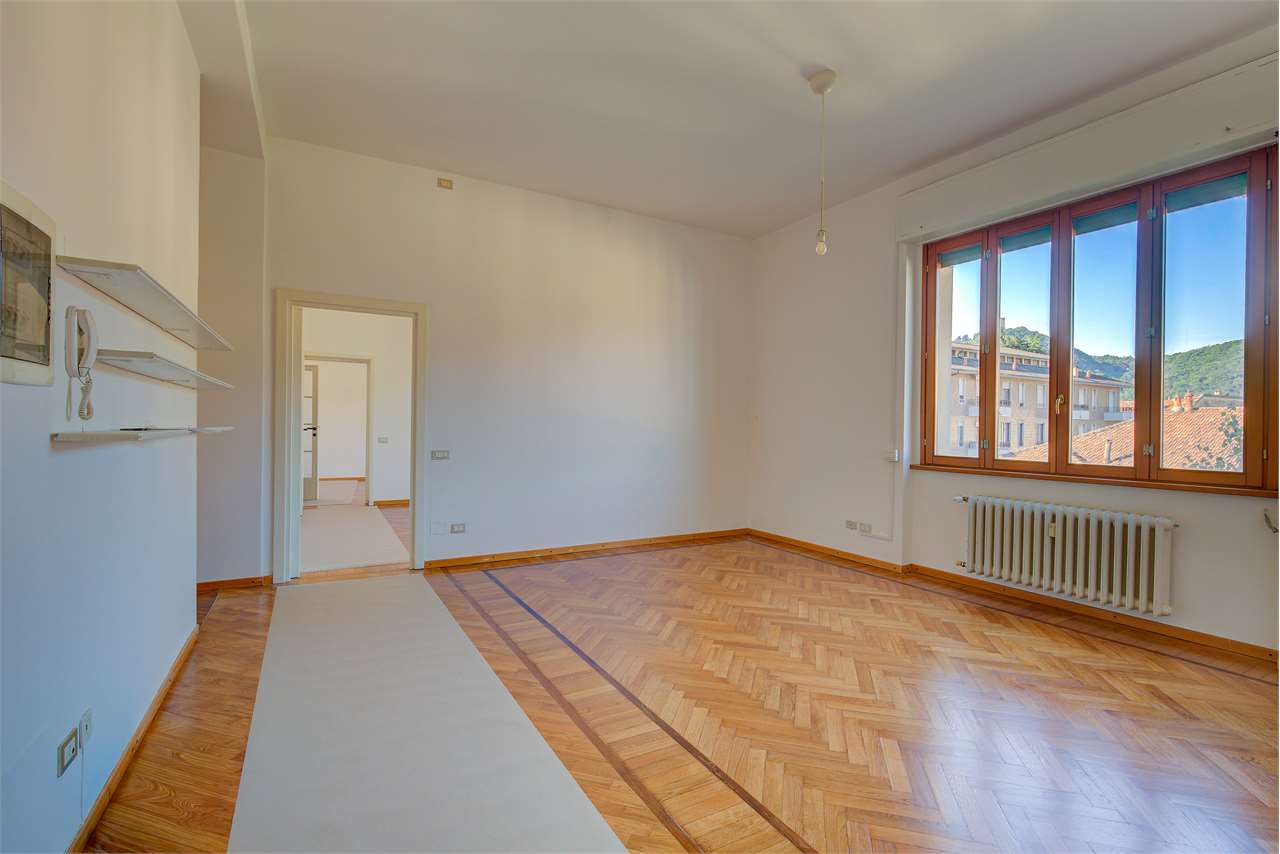 appartamento in affitto a Como in zona Valduce