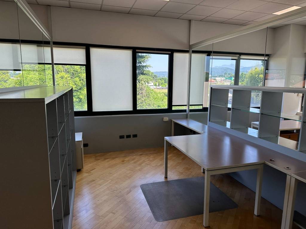 ufficio in affitto a Como
