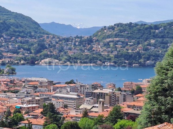 appartamento in affitto a Como in zona Garzola