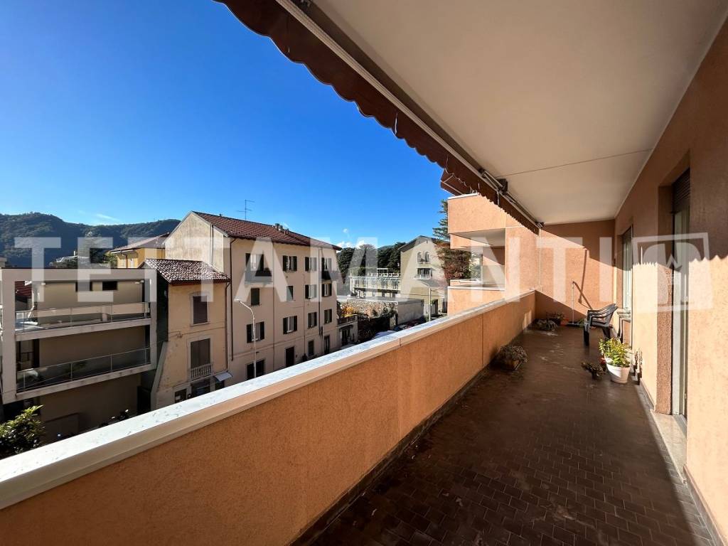 appartamento in affitto a Como in zona Borghi