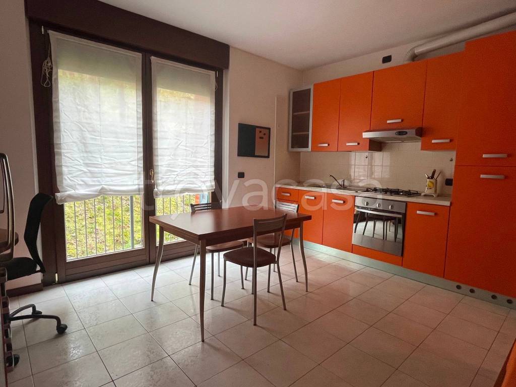 appartamento in affitto a Como in zona Monte Olimpino