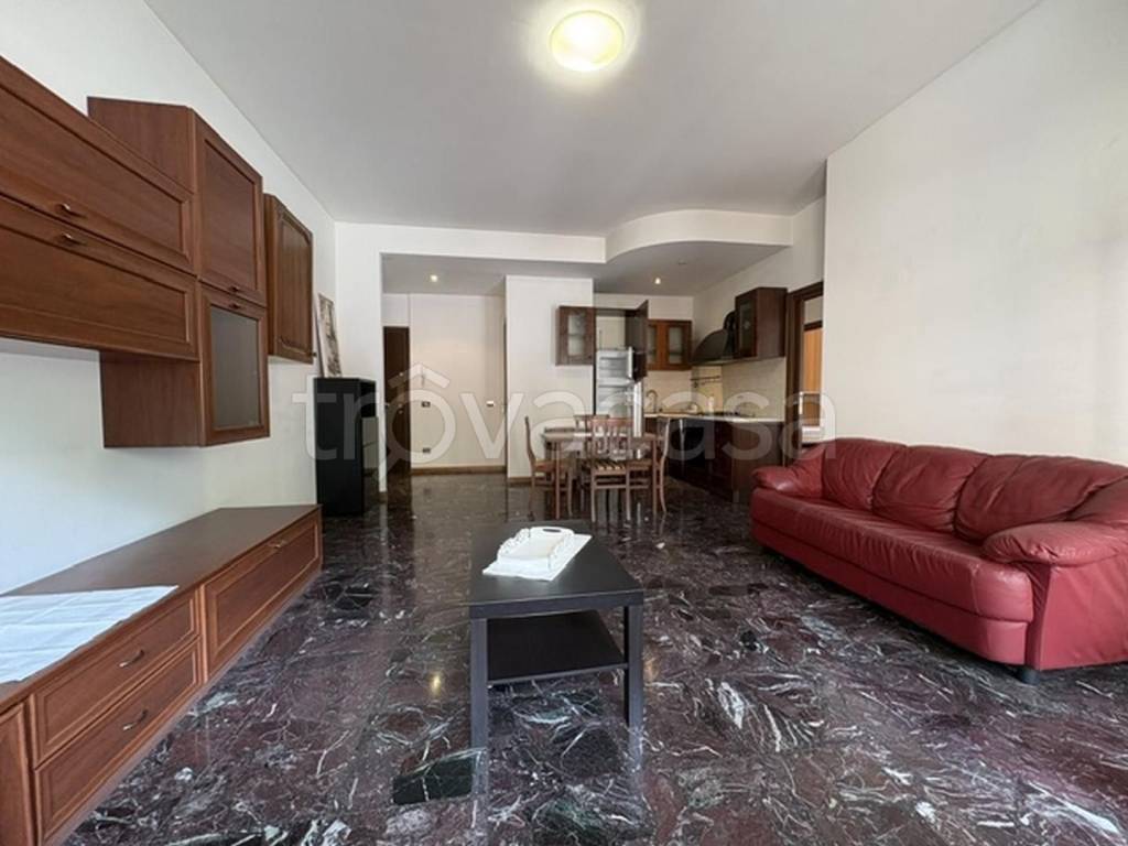 appartamento in affitto a Como in zona Viale Varese