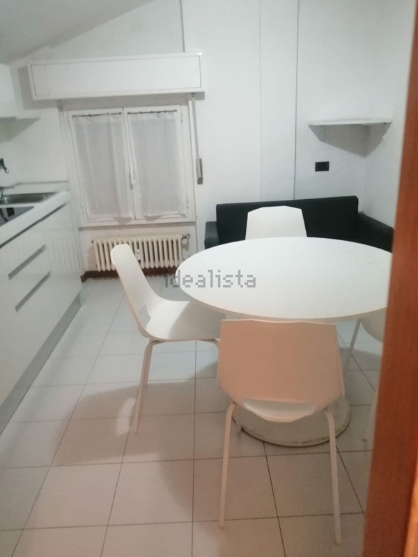 appartamento in affitto a Como in zona Tavernola