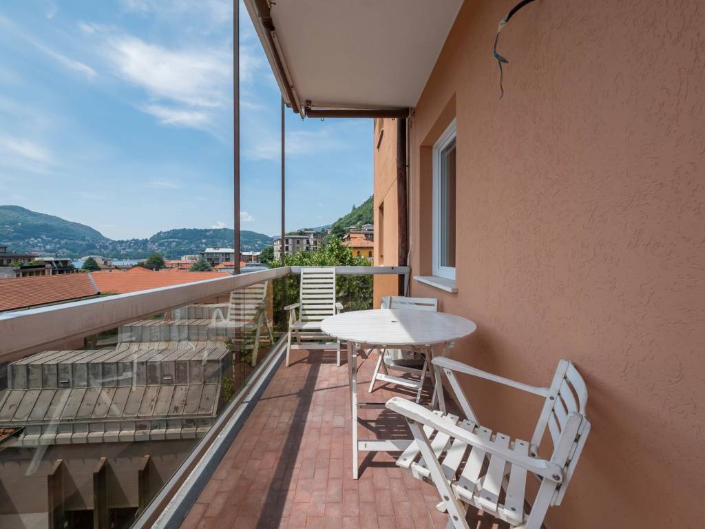 appartamento in affitto a Como in zona Como Centro