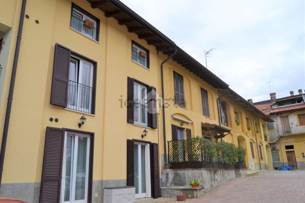 appartamento in affitto a Como in zona Camnago Volta