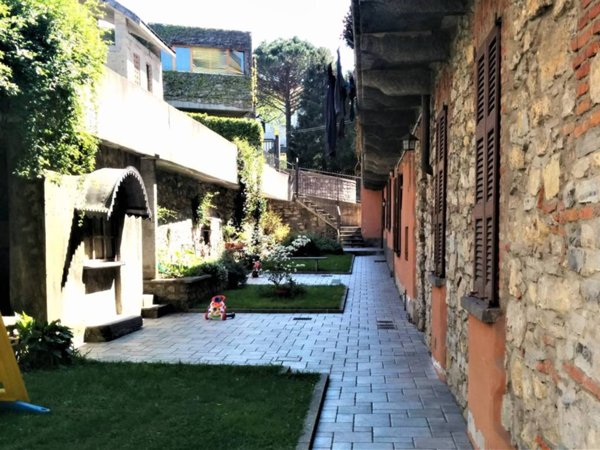 appartamento in affitto a Como in zona Lora