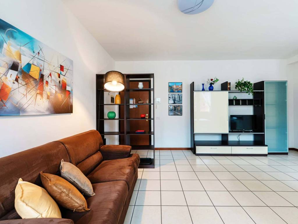 appartamento in affitto a Como in zona Viale Varese
