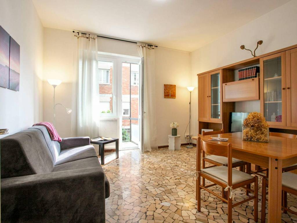 appartamento in affitto a Como in zona Borghi