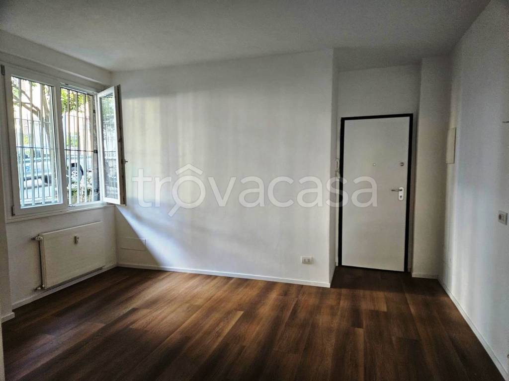 appartamento in affitto a Como in zona Valduce