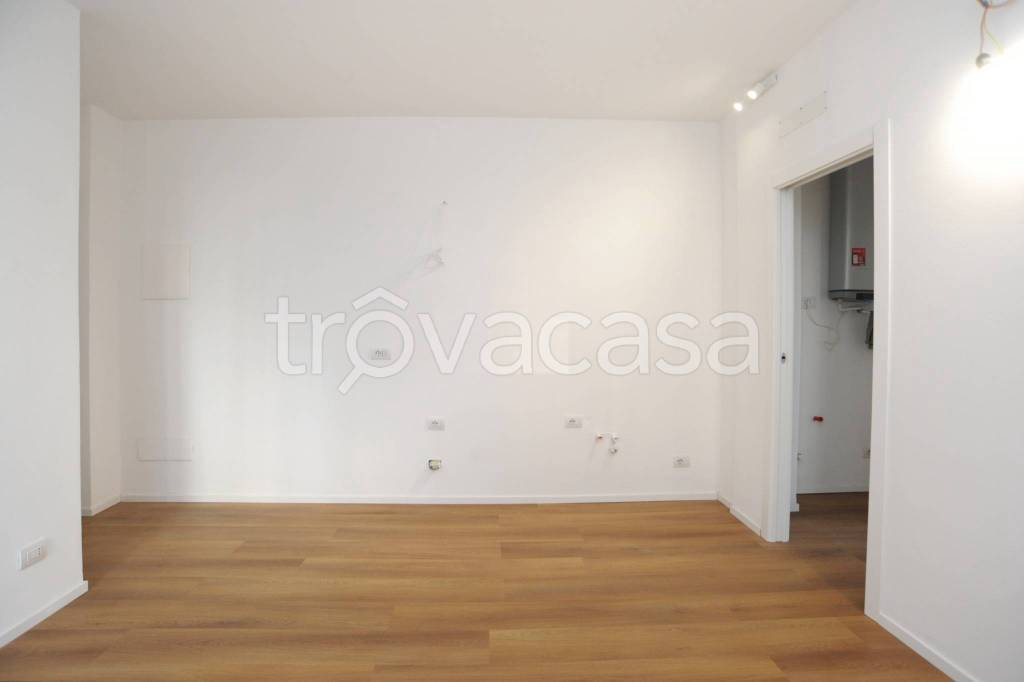 appartamento in affitto a Como in zona Valduce
