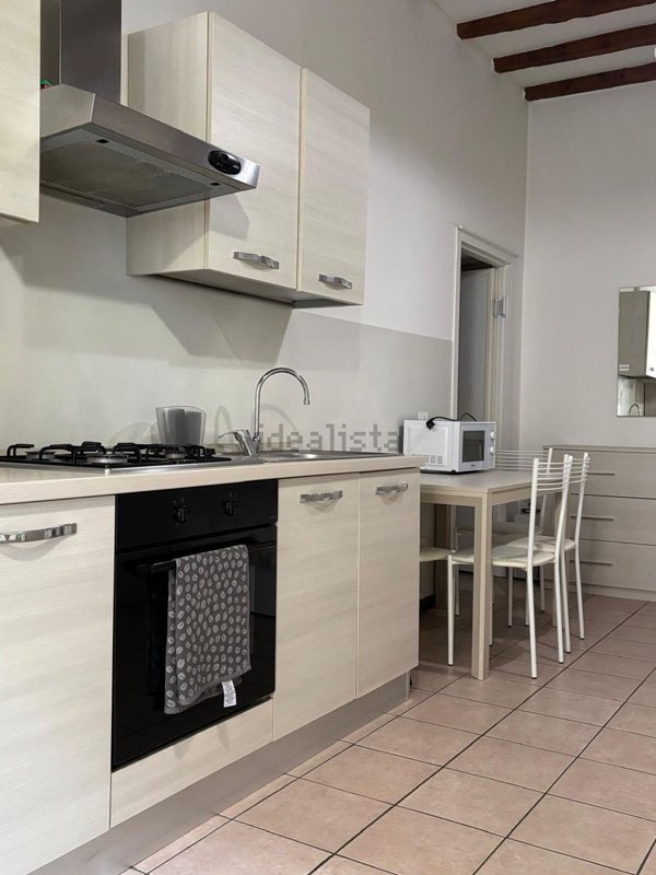 appartamento in affitto a Como in zona Como Centro