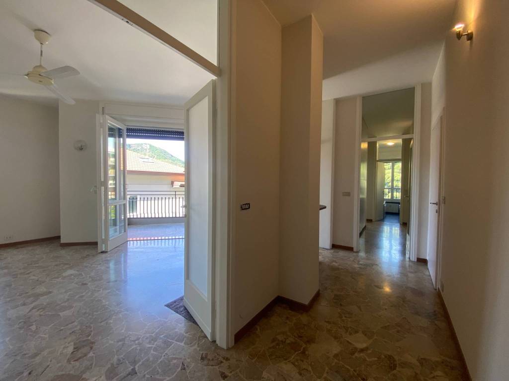 appartamento in affitto a Como in zona Prudenziana