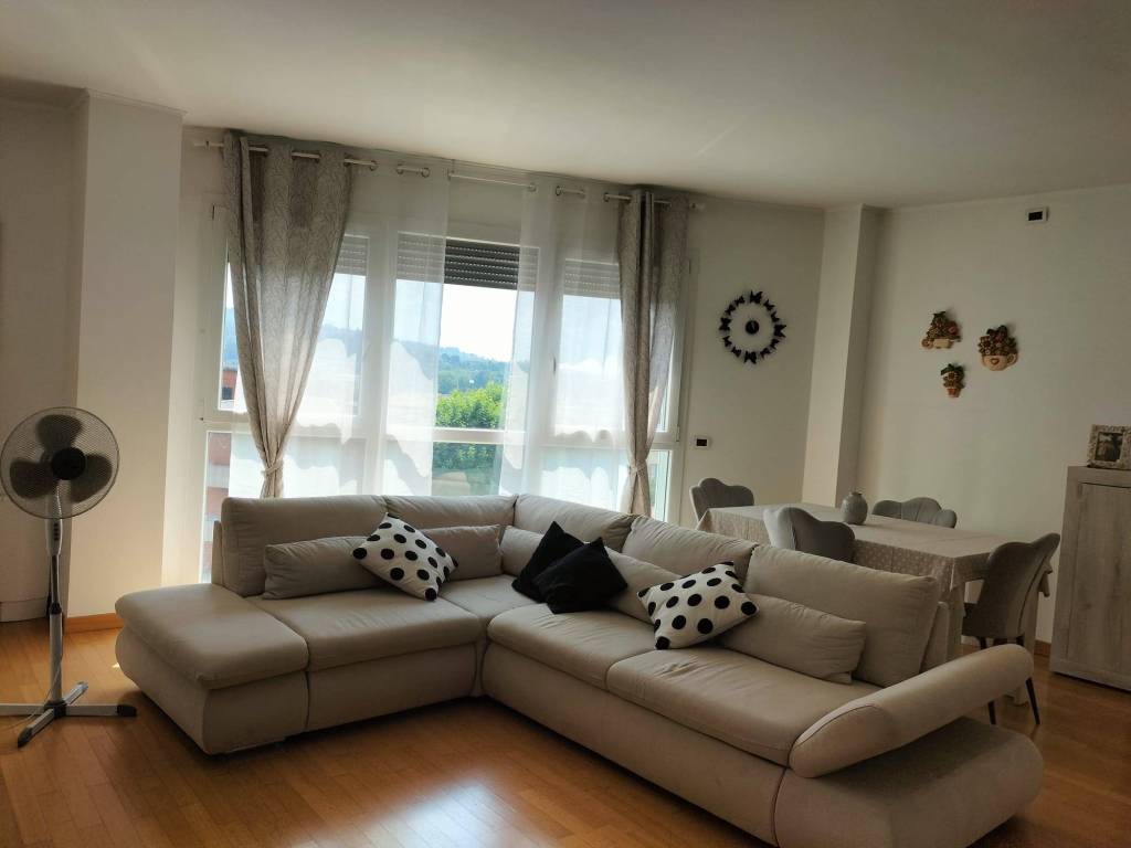 appartamento in affitto a Como in zona Camerlata