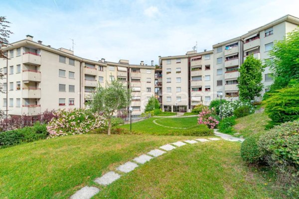 appartamento in affitto a Como in zona Monte Olimpino