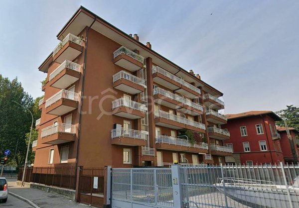 appartamento in affitto a Como in zona Borghi