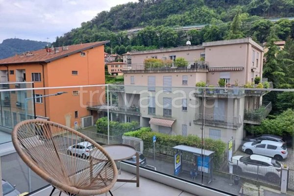 appartamento in affitto a Como in zona Villa Olmo