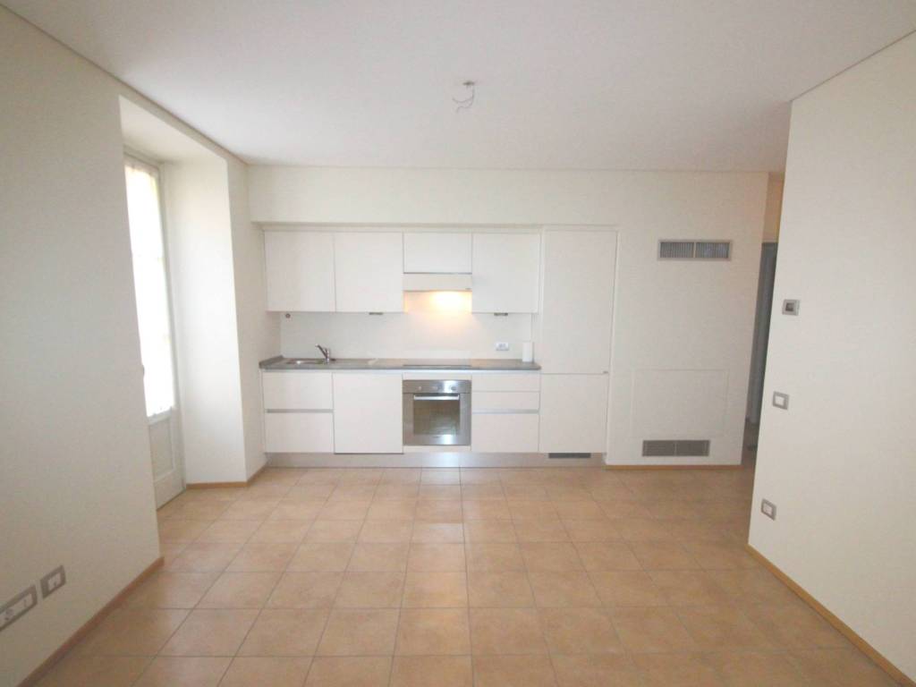 appartamento in affitto a Como in zona Como Centro