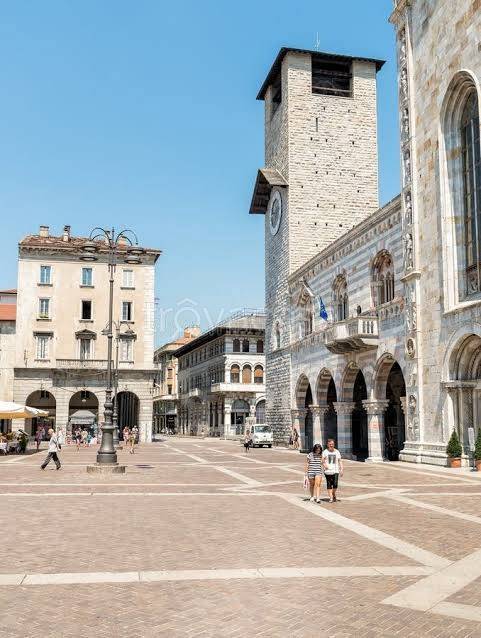 appartamento in affitto a Como in zona Como Centro