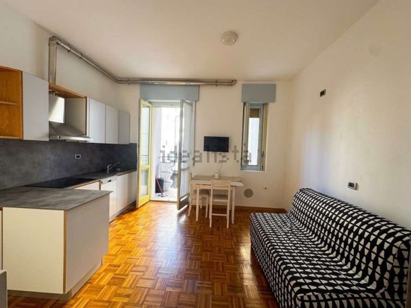 appartamento in affitto a Como in zona Borghi
