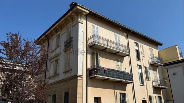 appartamento in affitto a Como in zona Caserme