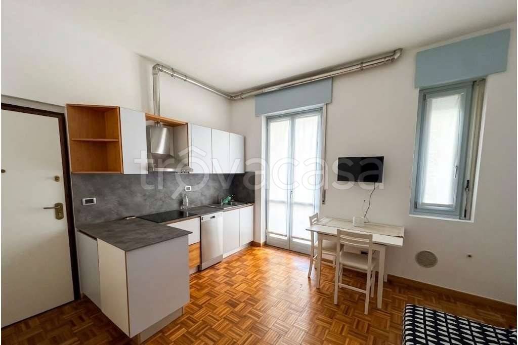 appartamento in affitto a Como in zona Borghi