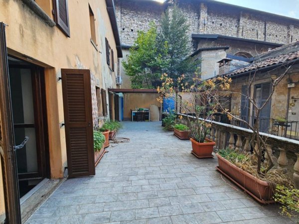 appartamento in affitto a Como in zona Como Centro