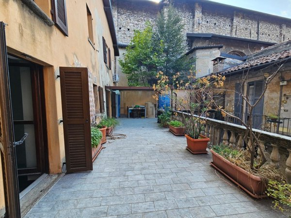 appartamento in affitto a Como in zona Como Centro