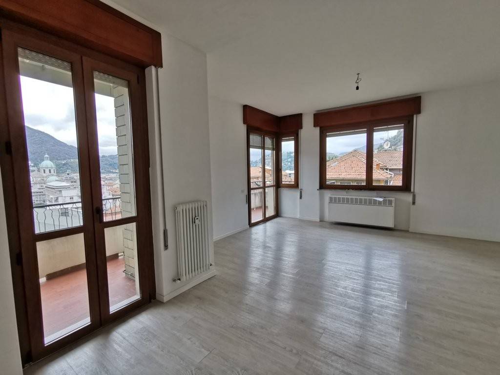 appartamento in affitto a Como in zona Valduce