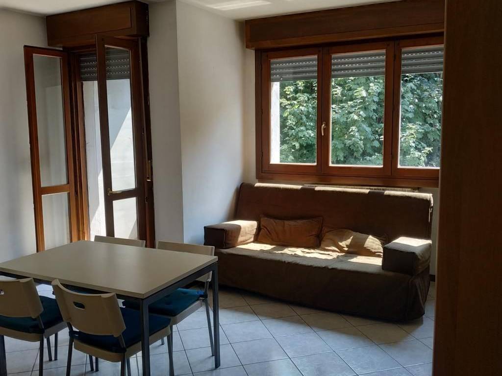 appartamento in affitto a Como in zona Caserme
