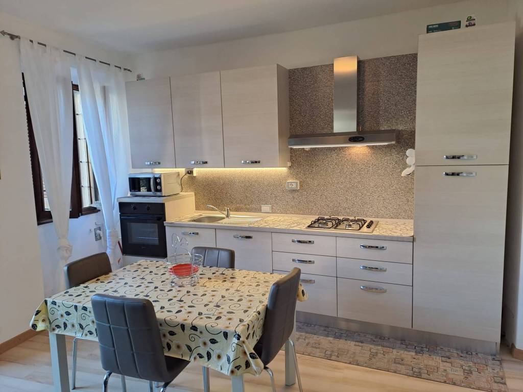 appartamento in affitto a Domaso