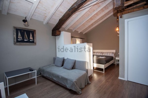 appartamento in affitto a Domaso