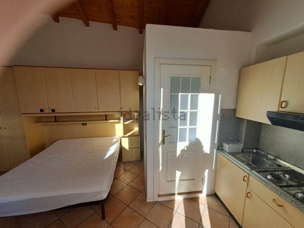 appartamento in affitto a Domaso in zona Pozzolo