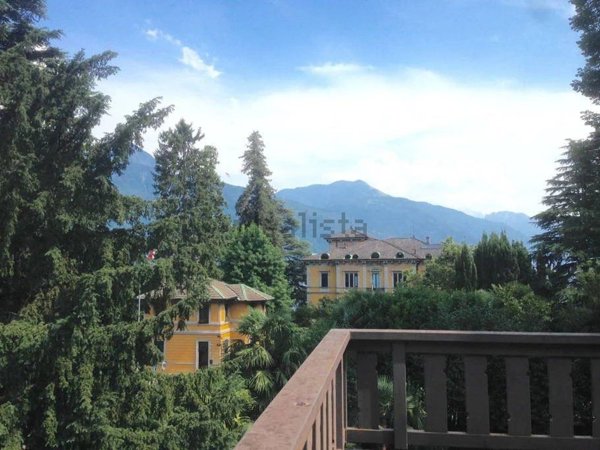 appartamento in affitto a Dongo