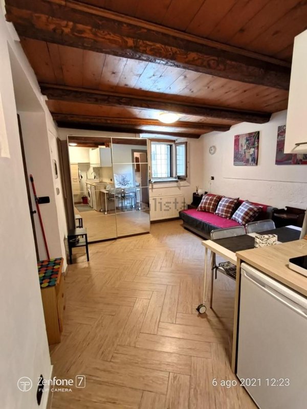 appartamento in affitto a Dongo