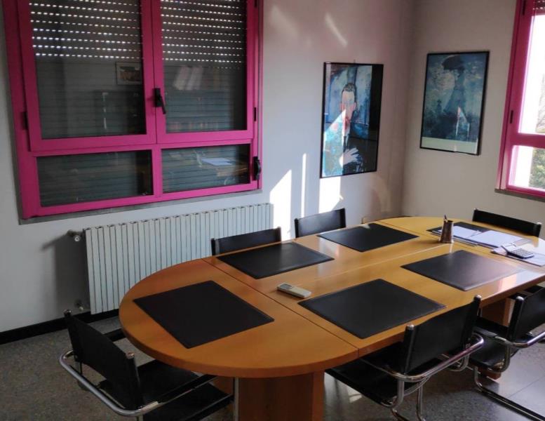 ufficio in affitto ad Erba