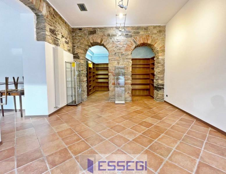 ufficio in affitto ad Erba