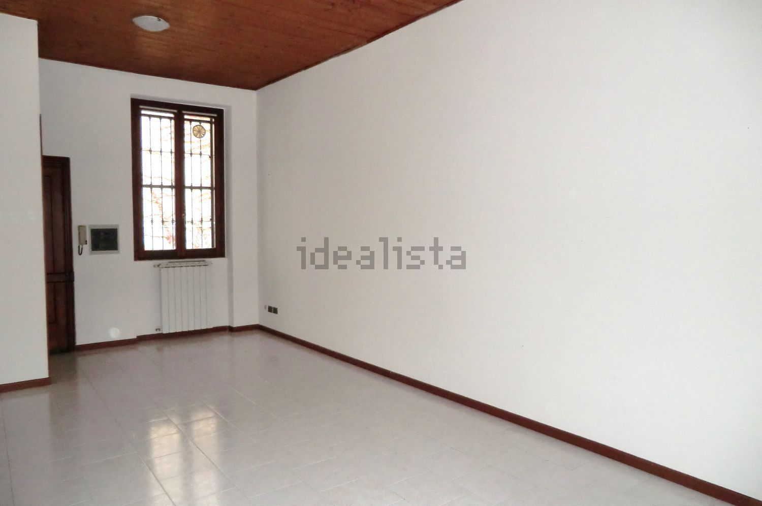 appartamento in affitto ad Erba