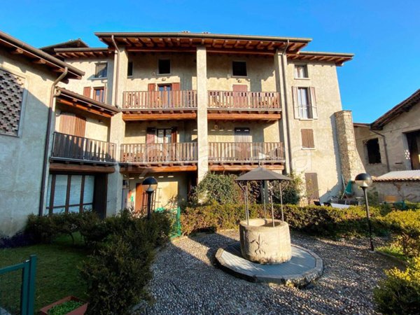 appartamento in affitto ad Erba