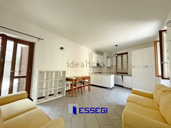 appartamento in affitto ad Erba