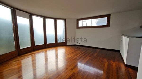 appartamento in affitto ad Erba